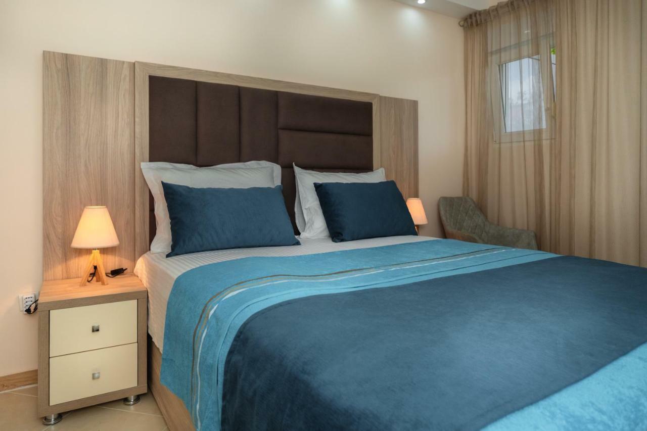 Apartmani Tref Petrovac Екстер'єр фото