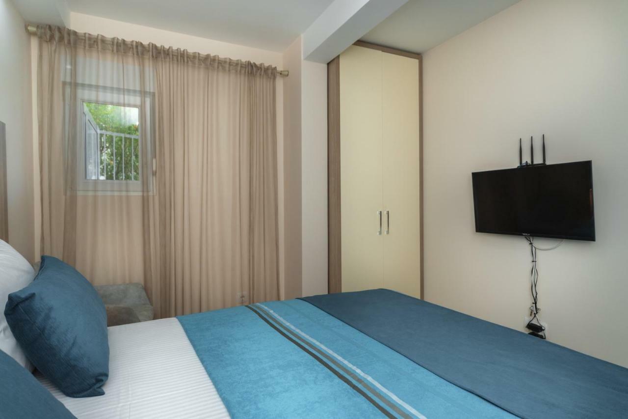 Apartmani Tref Petrovac Екстер'єр фото