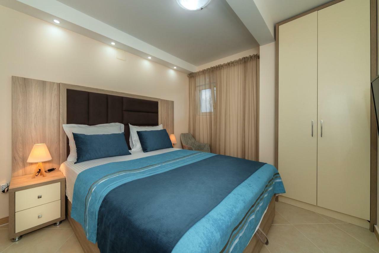Apartmani Tref Petrovac Екстер'єр фото
