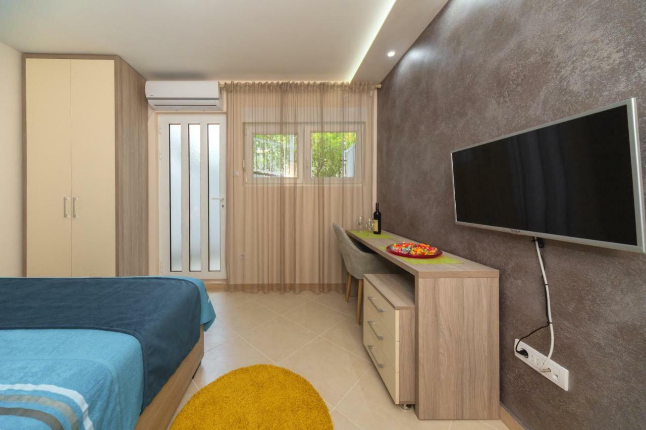Apartmani Tref Petrovac Екстер'єр фото