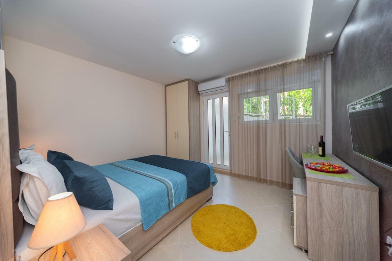 Apartmani Tref Petrovac Екстер'єр фото
