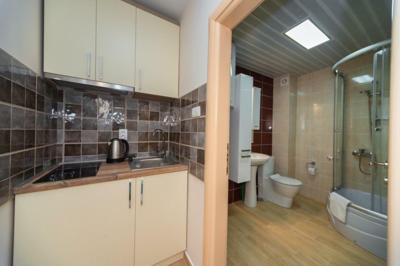 Apartmani Tref Petrovac Екстер'єр фото